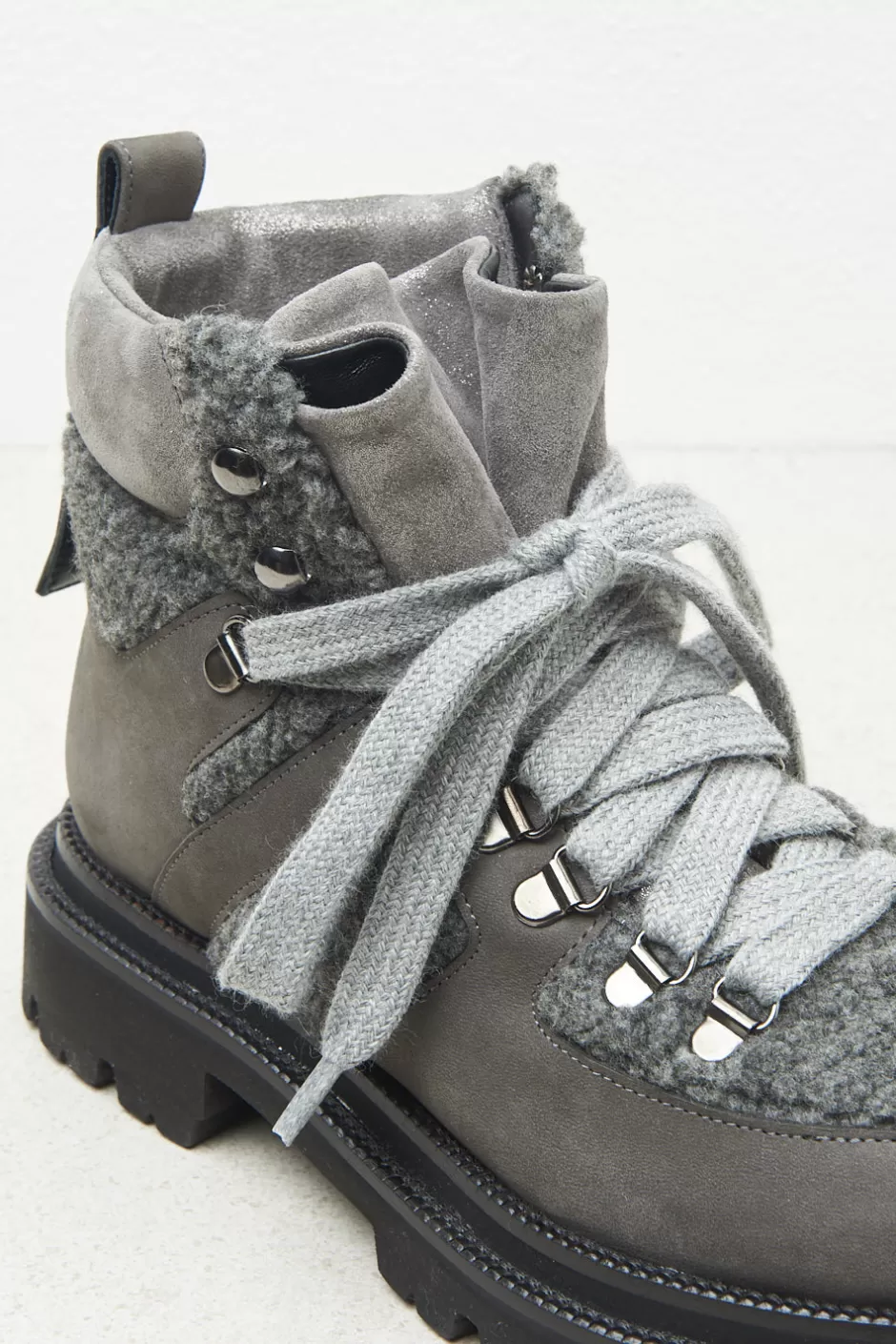 Scarpe | Peserico Scarpone Montagna In Vera Pelle E Eco-pelliccia Grafite